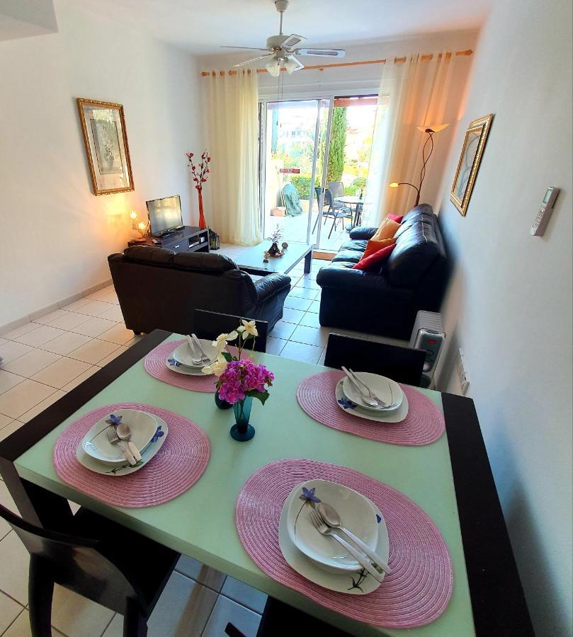 Owls Nest Townhouse Paphos Exterior foto