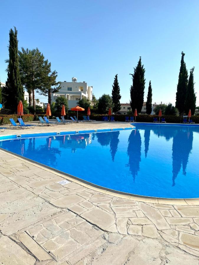Owls Nest Townhouse Paphos Exterior foto